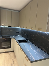 КОМПАКТЕН ТРИСТАЕН АКТ 16