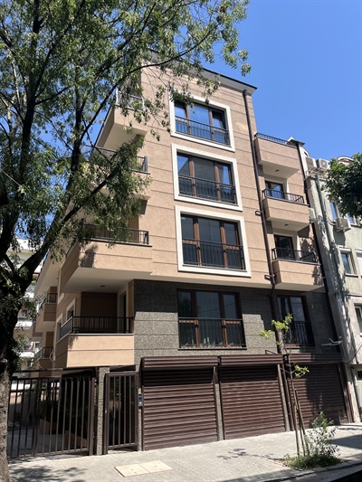 КОМПАКТЕН ТРИСТАЕН АКТ 16